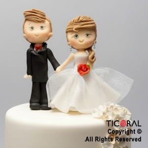 ADORNO PAREJA DE NOVIOS PORCELANA FRIA x 1